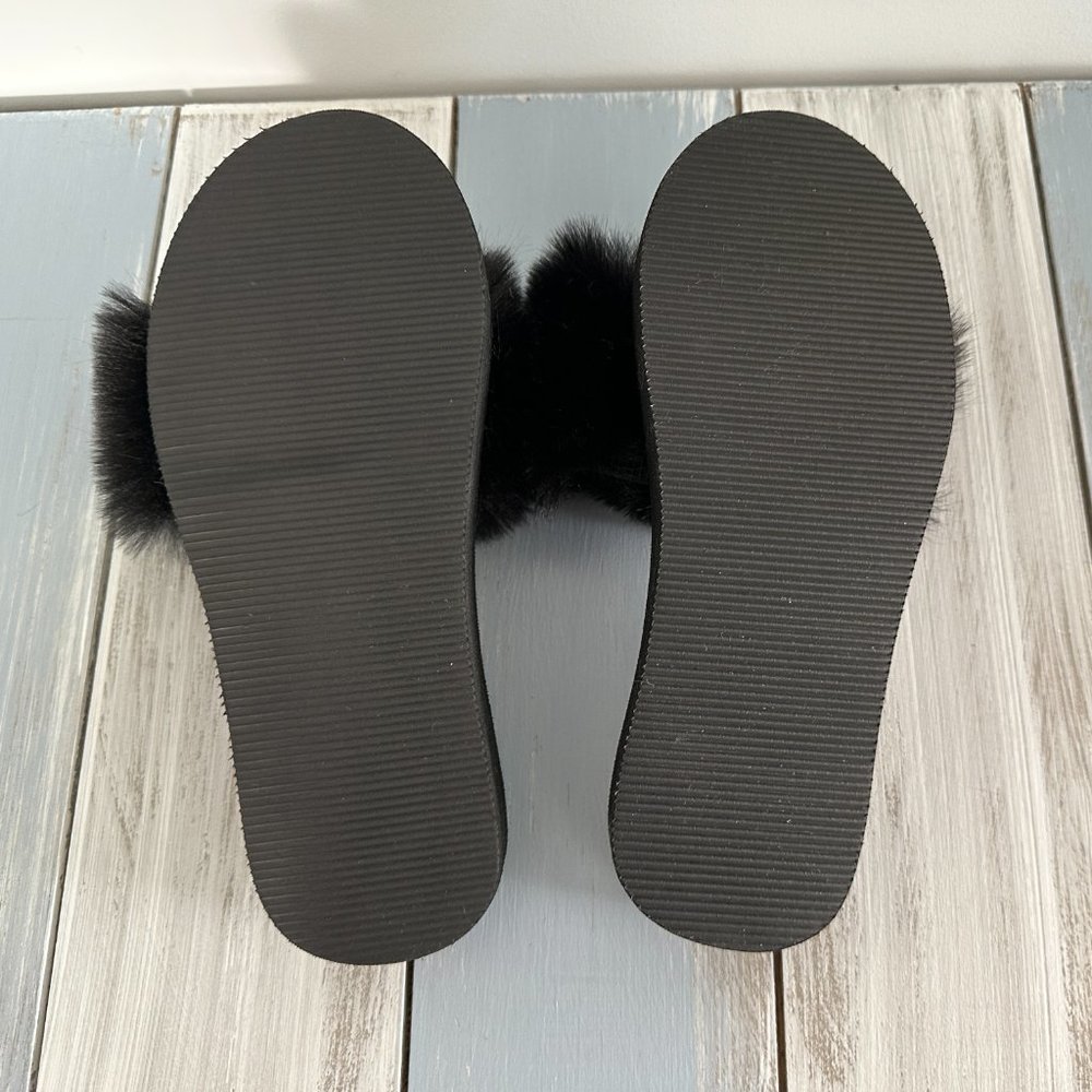 NEW! Shein Adorable Black Faux Fur Slides / Slippers Sz 34 Fits 2.5 Girls  /Kids - Picture 5 of 5
